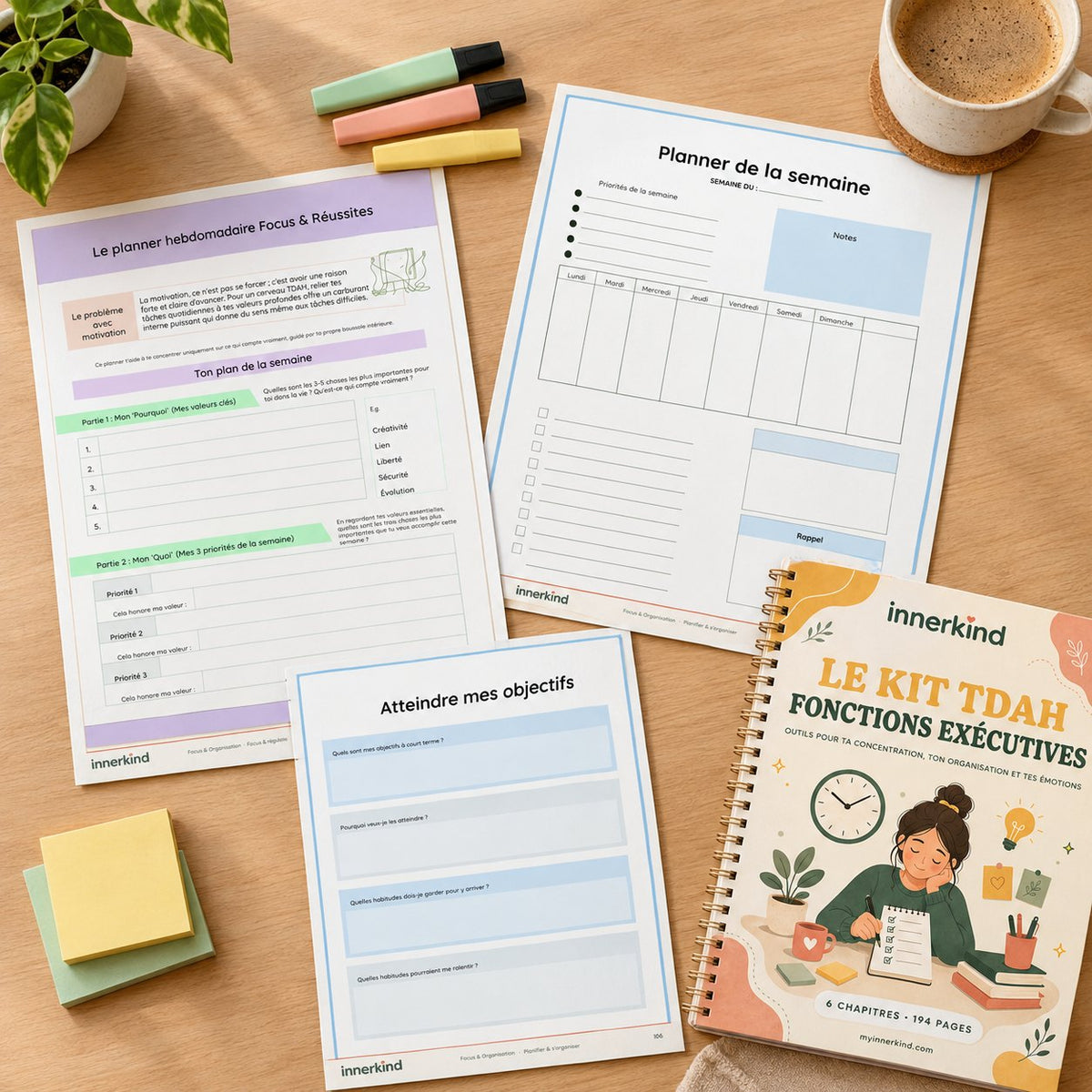 Pages du kit TDAH sur un bureau Image